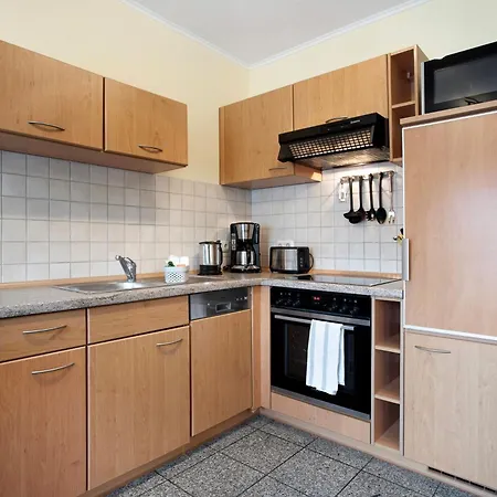 Haus Frohsinn - 4 * Binz